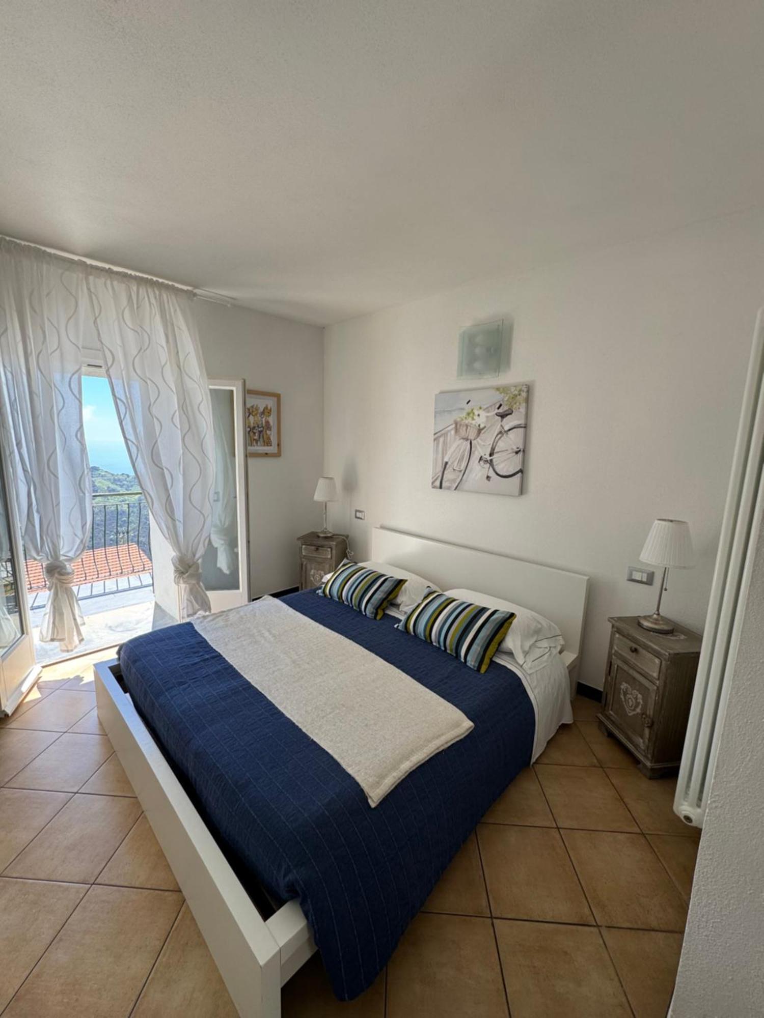 Affittacamere Pz Vernazza Luaran gambar